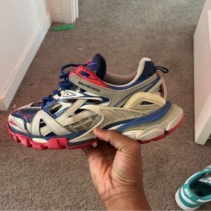 Size 40 (7us) worn slight